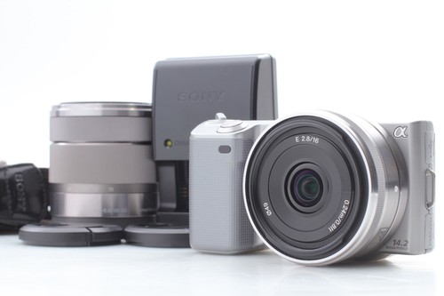 Fast neuwertig sony alpha - neuwertig+],
